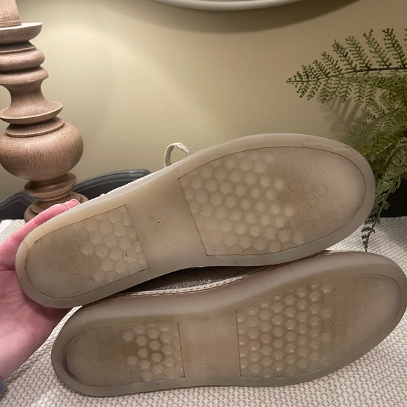 Johnston and Murphy Sneakers Champagne Glitter Fabric and Leather Size 7 - Picture 9 of 11
